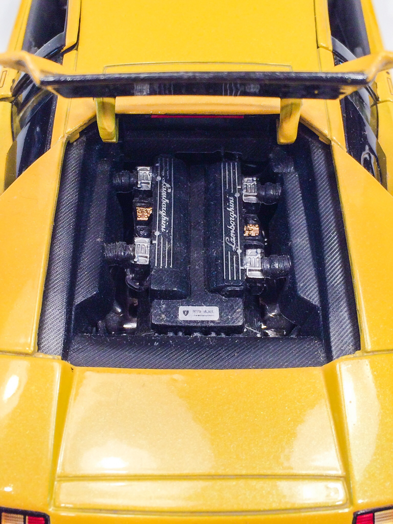 Illustration for article titled Lamborghini Murcielago: a 1:18 Diecast Review